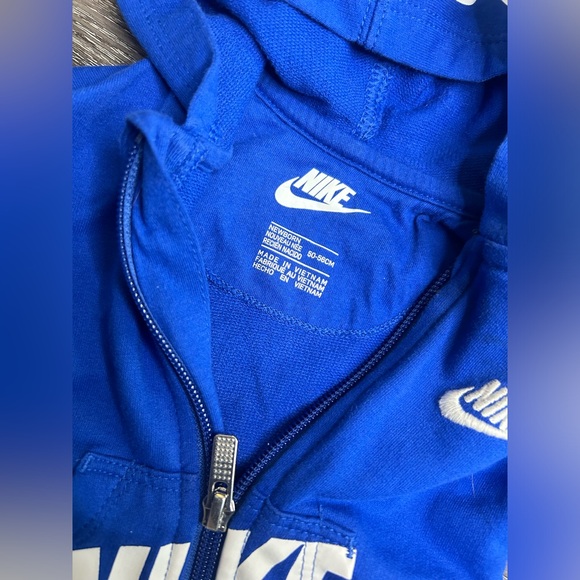 Nike Baby Onesie - NB (Newborn) - Picture 4 of 5